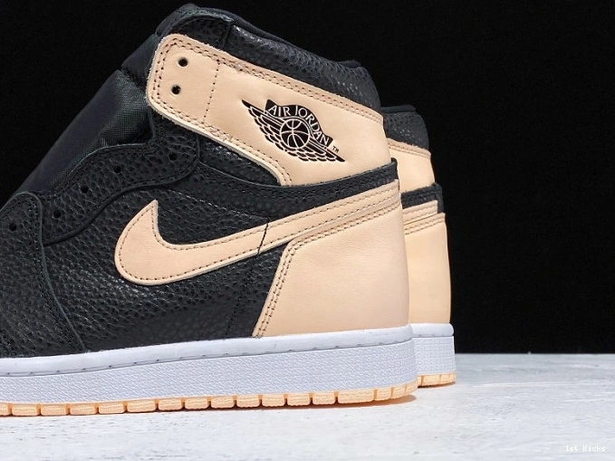 1st Kicks 555088-081 1 Retro High Black Crimson Tint Jordan Air 0716